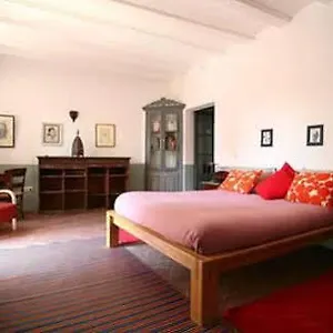 Casa Migdia , Sant Jordi Desvalls Spanje